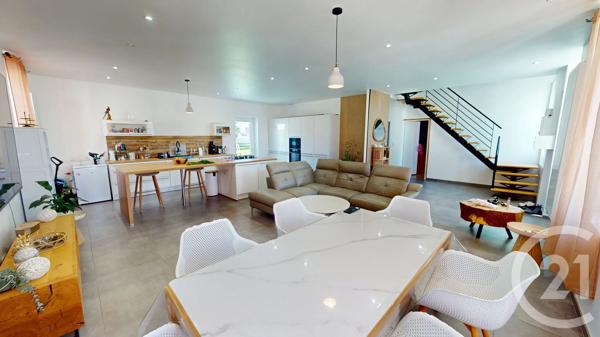 Maison à vendre  7 pièces - 165,80 m 2   ESSIGNY LE PETIT  - 02