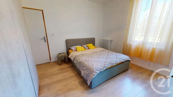 Maison à vendre  7 pièces - 165,80 m 2   ESSIGNY LE PETIT  - 02