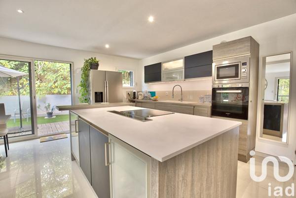 Appartement à vendre 3 pièces 168 m² Marseille 11