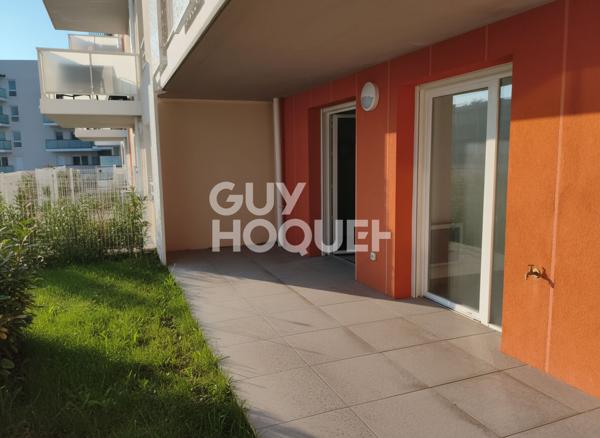 T4 (75 m²) + terrasses + jardin + stationnements