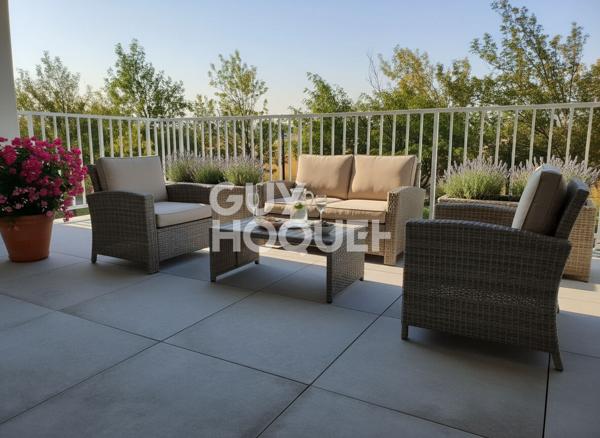 T4 (75 m²) + terrasses + jardin + stationnements