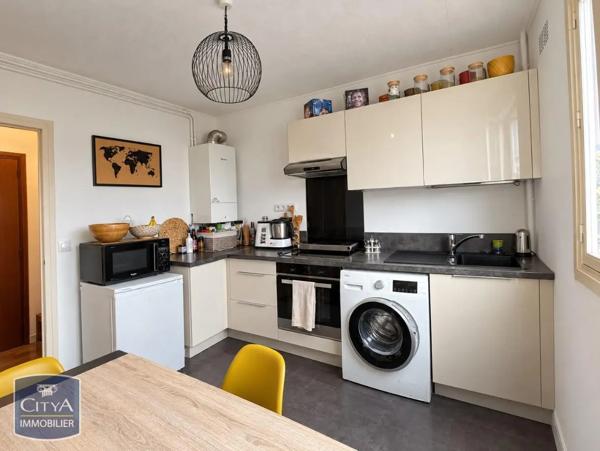Appartement à louer 2 pièces 42.86m² Limoges (87000)
