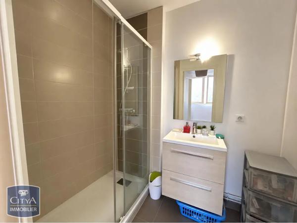 Appartement à louer 2 pièces 42.86m² Limoges (87000)