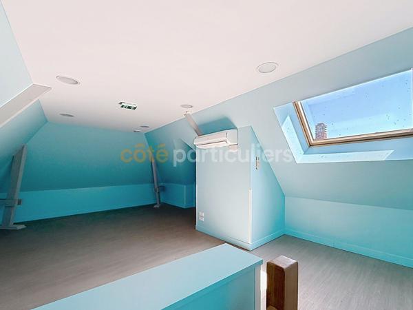 Vente
                Immeuble537 m² - 24 Pièces -
                    CONCHES EN OUCHE (27190)