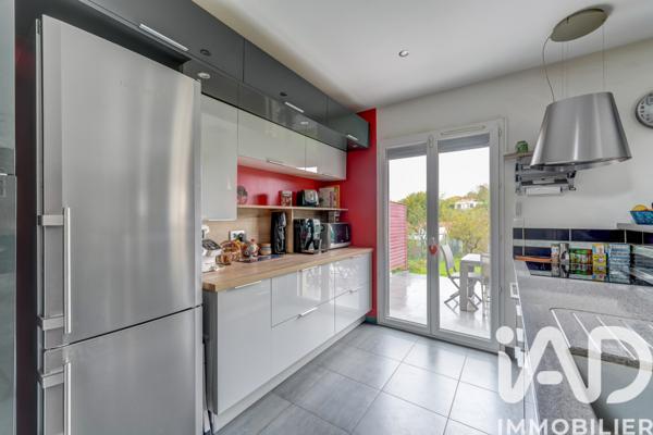 Maison à vendre 4 pièces 115 m² Montanay