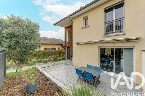 Maison à vendre 4 pièces 115 m² Montanay