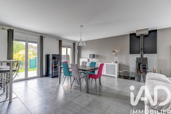 Maison à vendre 4 pièces 115 m² Montanay