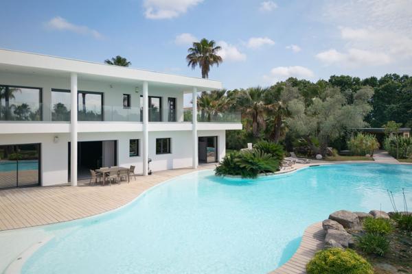 Vente Propriété de luxe Baillargues 14 Pièces 853 m²