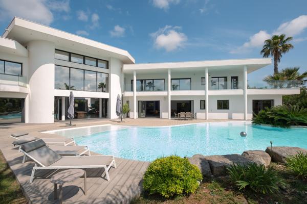 Vente Propriété de luxe Baillargues 14 Pièces 853 m²