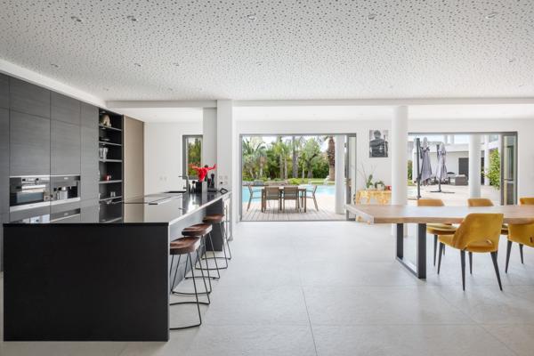 Vente Propriété de luxe Baillargues 14 Pièces 853 m²