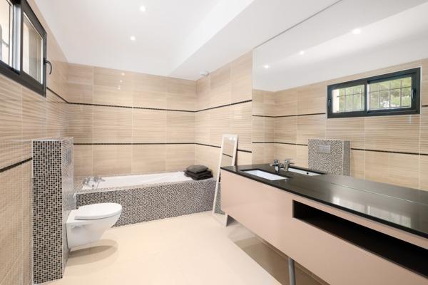 Vente Propriété de luxe Baillargues 14 Pièces 853 m²