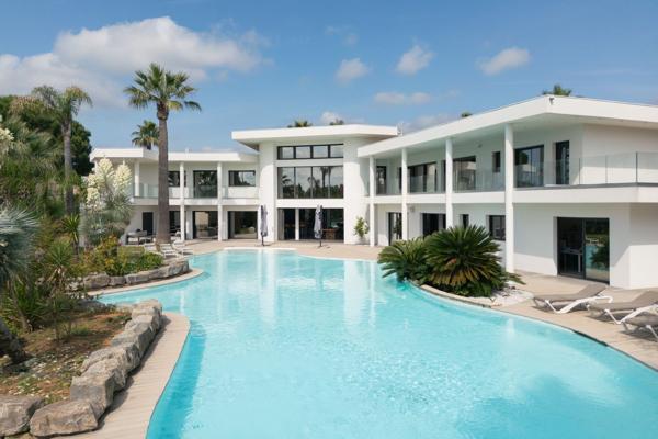 Vente Propriété de luxe Baillargues 14 Pièces 853 m²