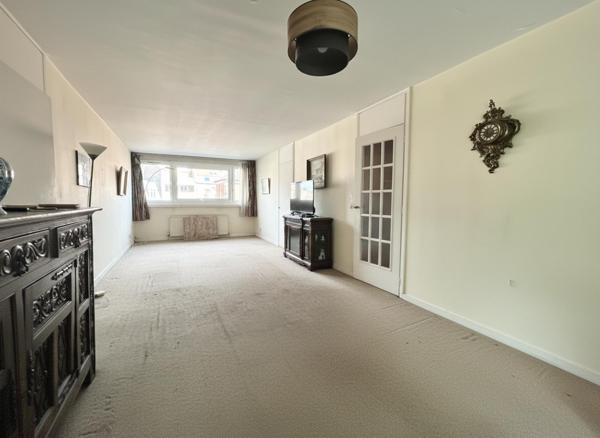 A VENDRE : T4 à LILLE • Cormontaigne • 319 000 € FAI • Réf. 2005