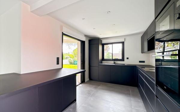 Maison à vendre    5 pièces • 153 m2 Balma