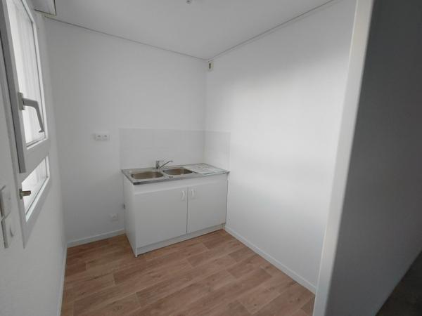 LES MINIMES – 16 RUE JEAN EFFEL – LA ROCHELLE – APPARTEMENT LOGT 4 – T2 – RDC