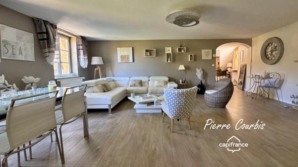 Maison avec grande terrasse en Rooftop à vendre 6 pièces PORTE DES PIERRES DOREES (69)