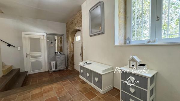 Maison avec grande terrasse en Rooftop à vendre 6 pièces PORTE DES PIERRES DOREES (69)