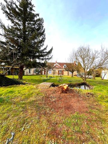 Maison ancienne avec beaucoup de charme sur le secteur de Loches
