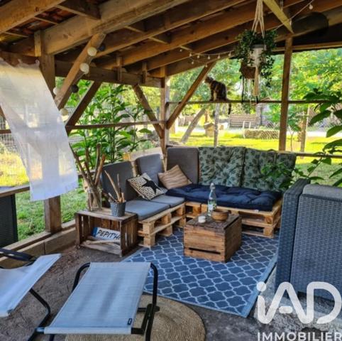 Maison à vendre 4 pièces 65 m² Montendre