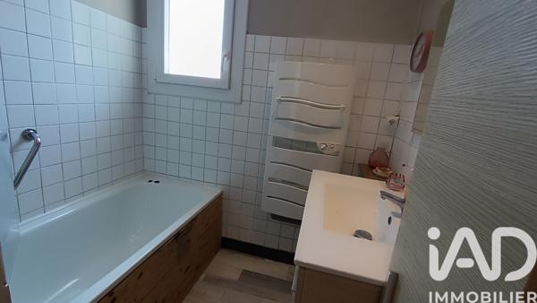 Maison à vendre 4 pièces 65 m² Montendre