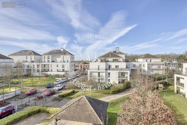 Appartement à vendre à Montigny-le-Bretonneux dans les Yvelines (78180), ref : 92076-125