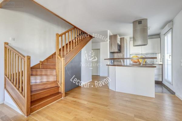 Appartement à vendre à Montigny-le-Bretonneux dans les Yvelines (78180), ref : 92076-125