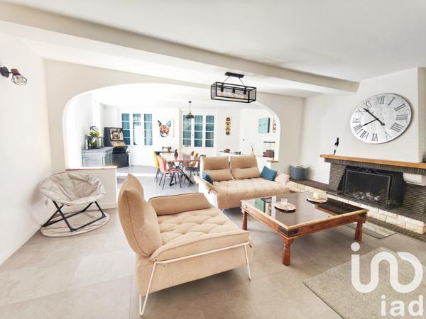 Maison à vendre 7 pièces 250 m² Vic-en-Bigorre