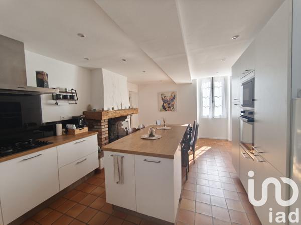 Maison à vendre 7 pièces 250 m² Vic-en-Bigorre
