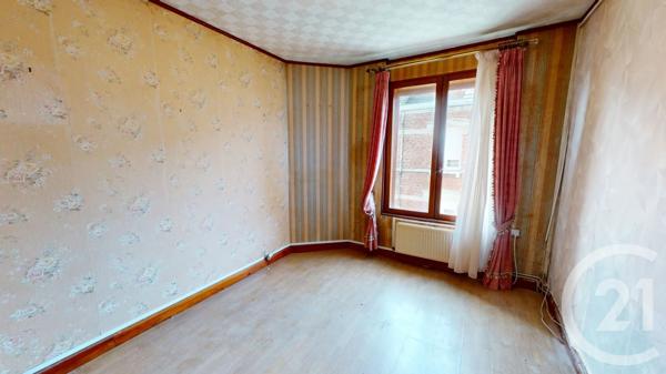 Maison à vendre  4 pièces - 81,55 m 2   ST QUENTIN  - 02