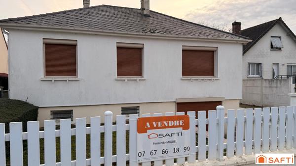 Pavillon sur sous/sol en très bon état .