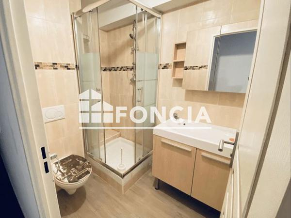 Location Appartement 2 pièces 35.98 m² - 143 COURS LIEUTAUD/8 AV CDT IMHAUS Marseille 13006