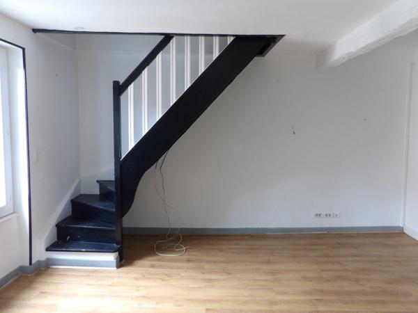 Maison à vendre 6 pièces NERIS LES BAINS (03)