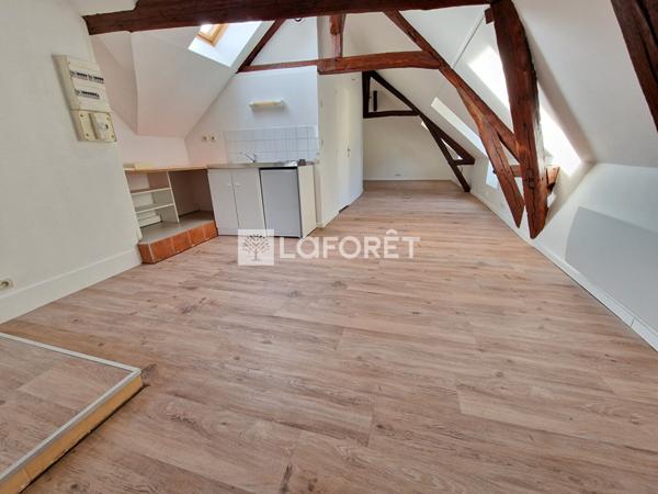 Location appartement Montereau-Fault-Yonne - 1 pièce(s) - 33 m² - 550 € / mois