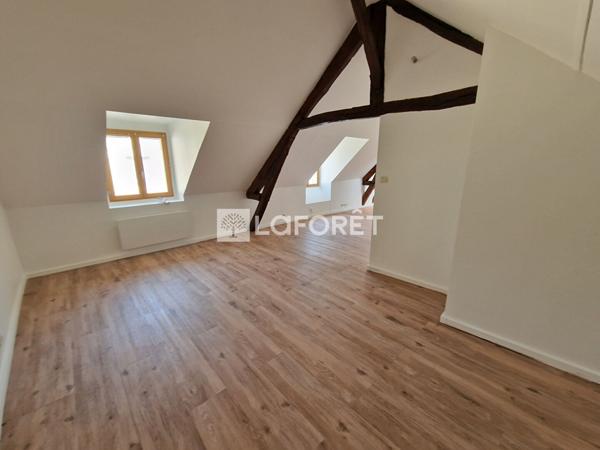 Location appartement Montereau-Fault-Yonne - 1 pièce(s) - 33 m² - 550 € / mois