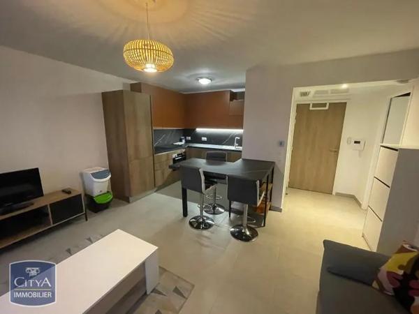 Appartement à louer 2 pièces 43.45m² Antibes (06600)
