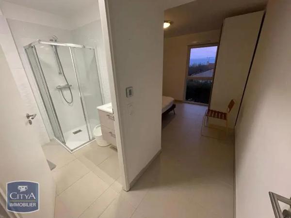 Appartement à louer 2 pièces 43.45m² Antibes (06600)