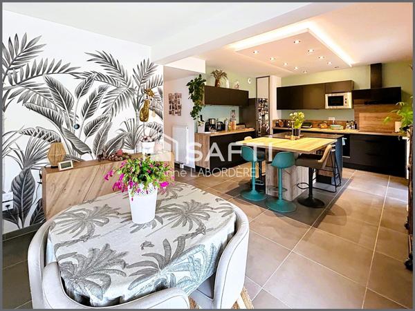 Appartement récent aux prestations haut de gamme.
