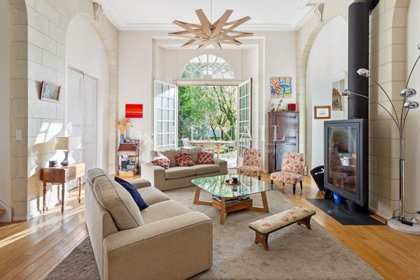 VENTE APPARTEMENT D'ENVIRON 200 m² DANS UN HÔTEL PARTICULIER A NANTES