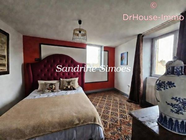 Immeuble à vendre 10 pièces de 242 m²