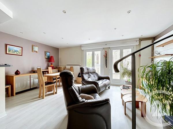 Appartement F3 à vendre  3 pièces - 75,49 m 2   NANCY  - 54