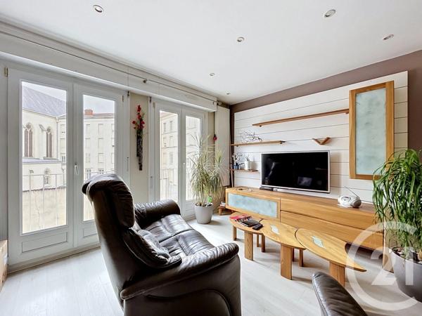 Appartement F3 à vendre  3 pièces - 75,49 m 2   NANCY  - 54