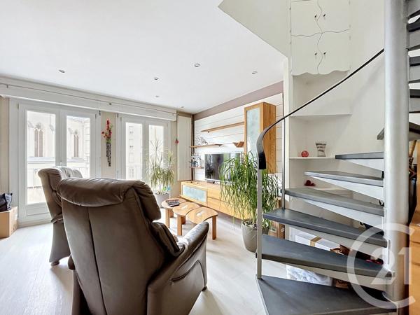 Appartement F3 à vendre  3 pièces - 75,49 m 2   NANCY  - 54
