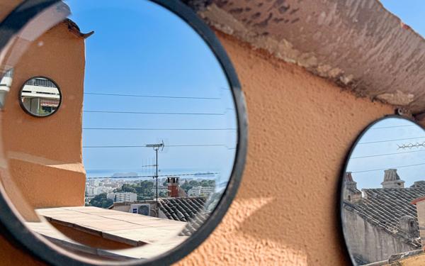 Maison à vendre    3 pièces • 51,57 m2 Le Cannet