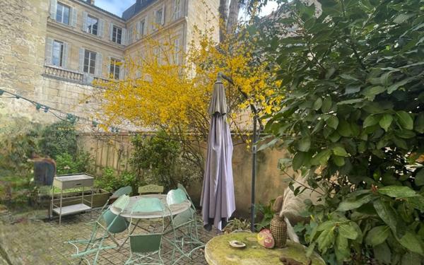 Appartement à vendre    3 pièces • 91 m2 Bordeaux