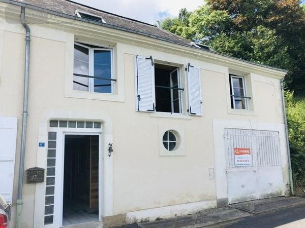 Maison à vendre à Montreuil-sur-Maine dans le Maine-et-Loire (49220), ref : 49031-2826