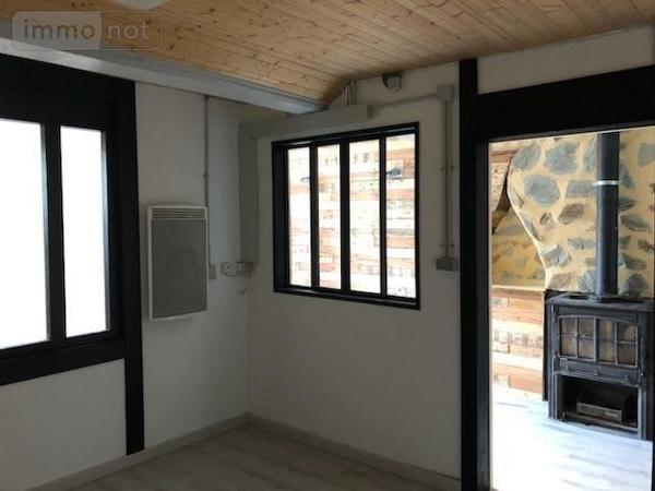 Maison à vendre à Montreuil-sur-Maine dans le Maine-et-Loire (49220), ref : 49031-2826