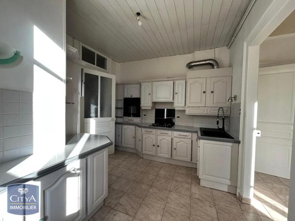 Appartement à louer 4 pièces 74.7m²