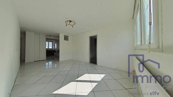 Appartement 4 pièces                                        - 42100 Saint-Étienne Réf : 2953-CIFVFOREZVELAY