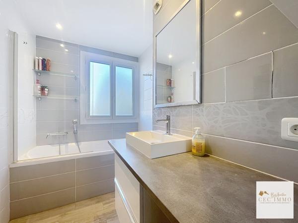 Perpignan Sud Las Cobas appartement F3/4 de 73m² hab. avec parking + cave