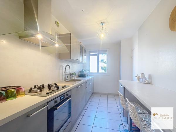 Perpignan Sud Las Cobas appartement F3/4 de 73m² hab. avec parking + cave